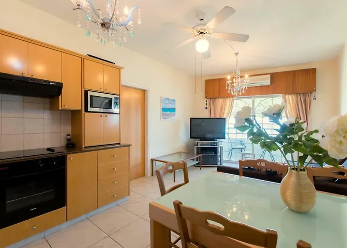 Apartment Mary Larnaka